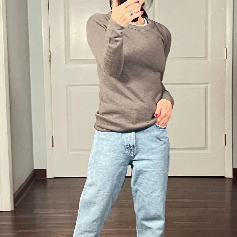 J.Crew 100% cashmere crewneck sweater size XS